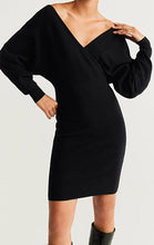 Load image into Gallery viewer, Black off shoulder Dress-M2