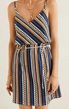 Load image into Gallery viewer, Sleeveless Short fashion Dress-M3