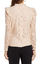 Load image into Gallery viewer, Fashion Lace Top-M1
