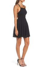 Load image into Gallery viewer, Stylish Backless Fashion Dress-M6
