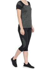 Load image into Gallery viewer, Gym Sports Active-wear Top with Capri
