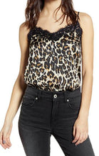 Load image into Gallery viewer, Sleeveless Fashion Top-M1
